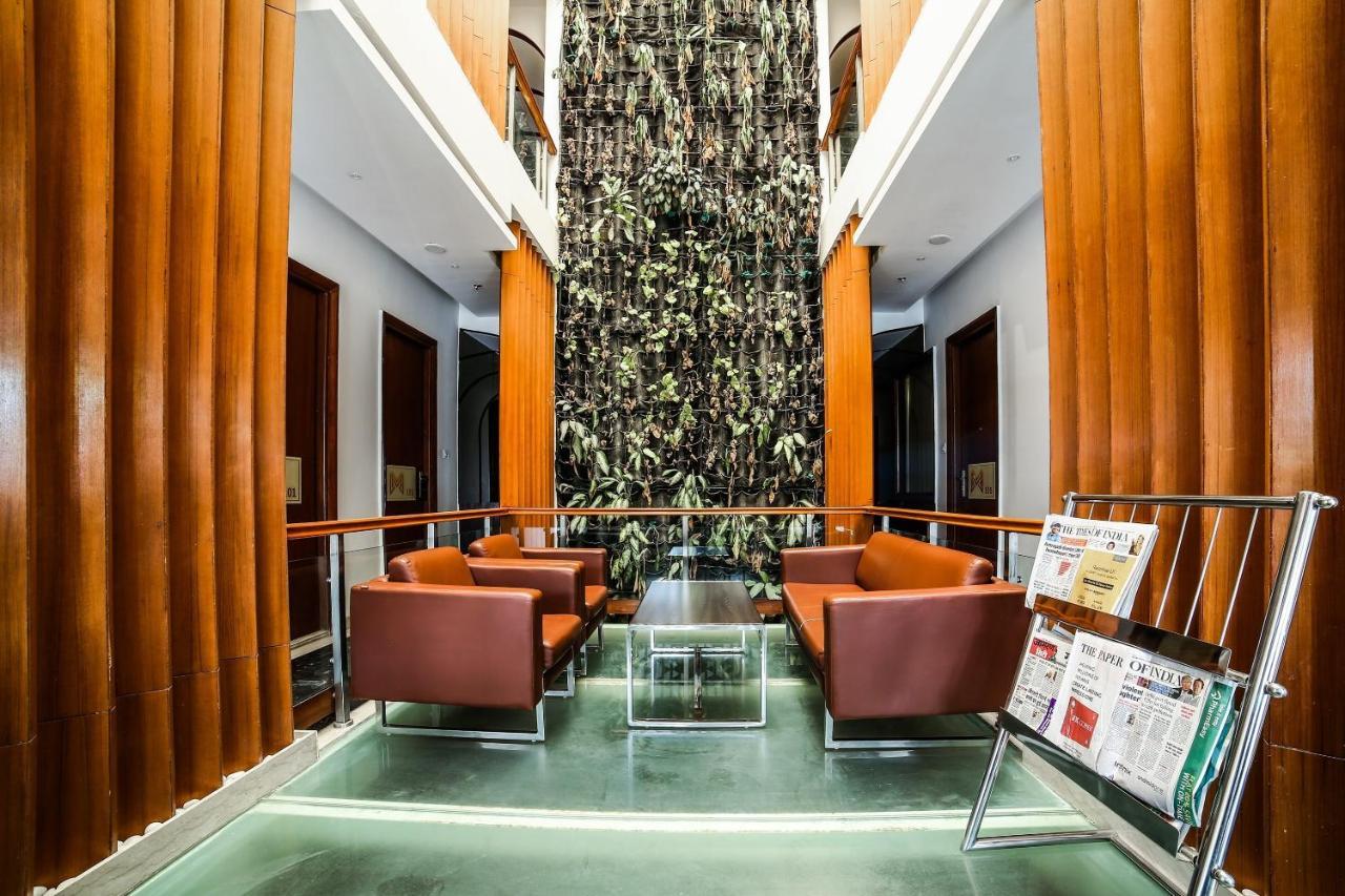 Collection O Motif South City 1 Near Appu Ghar Gurgaon Exterior photo