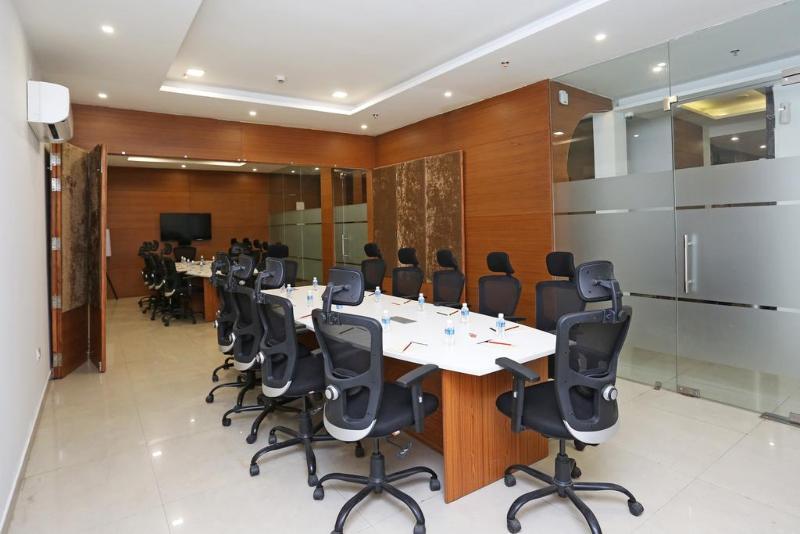 Collection O Motif South City 1 Near Appu Ghar Gurgaon Exterior photo