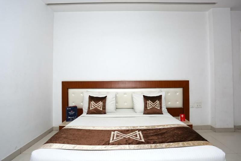 Collection O Motif South City 1 Near Appu Ghar Gurgaon Exterior photo